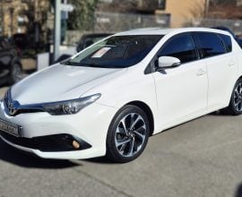 TOYOTA Auris II